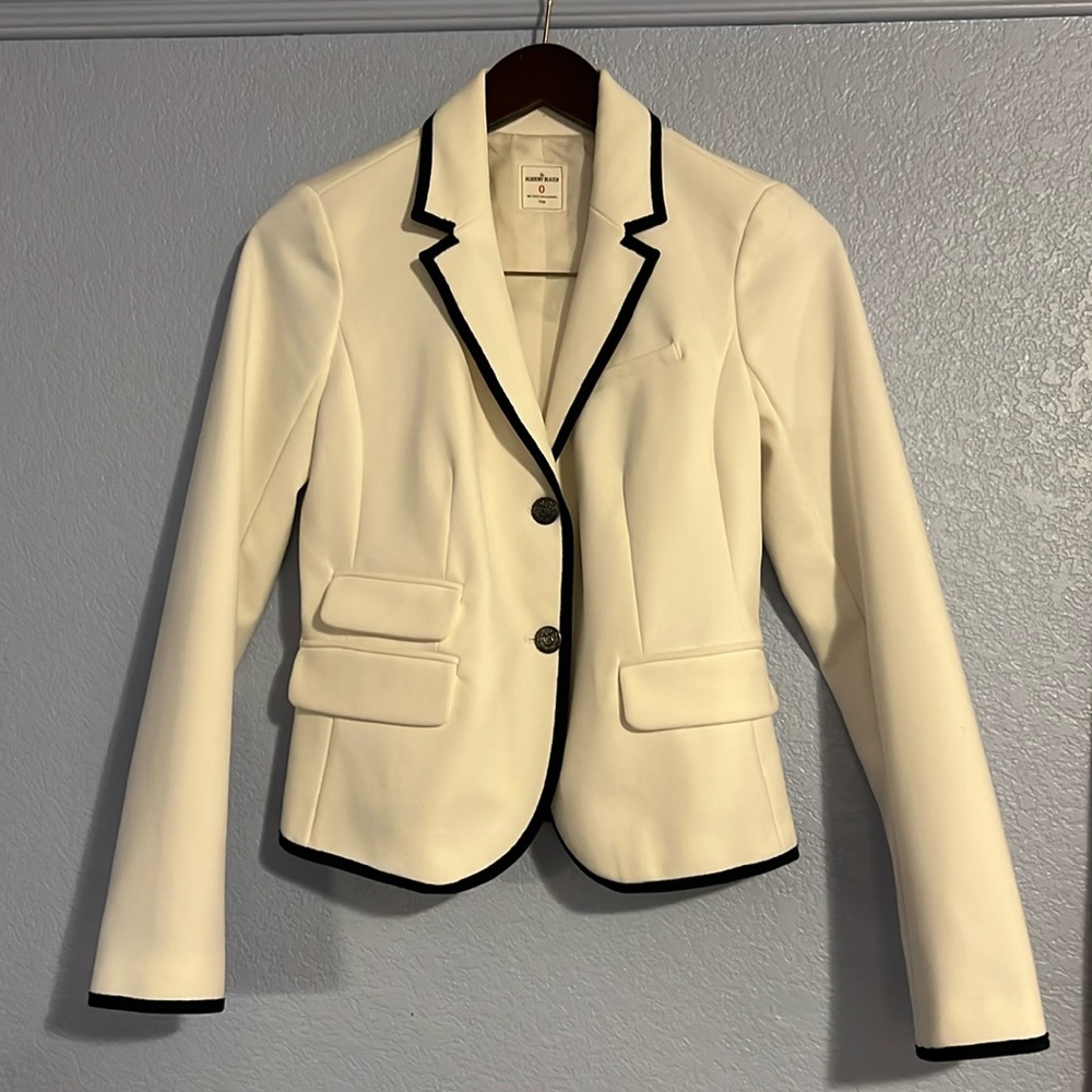 Retro blazer the academic blazer from gap size 0 white with black piping